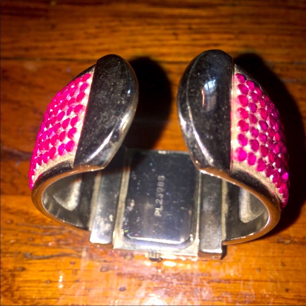Cuff/Bracelet Watch - Picture 3 of 5